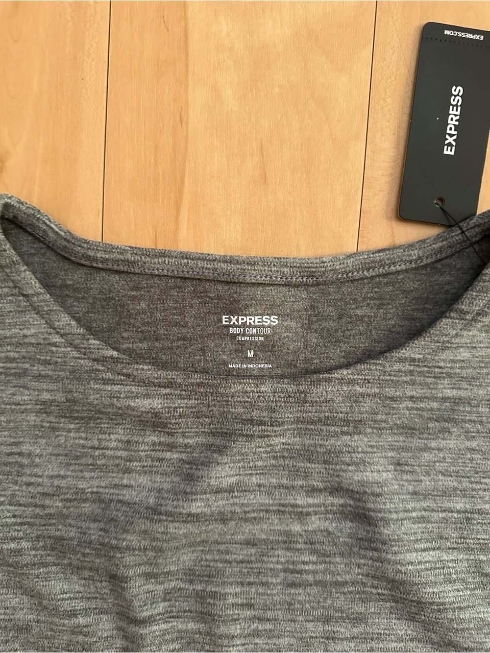 Express Crop Top - Picture 3 of 3